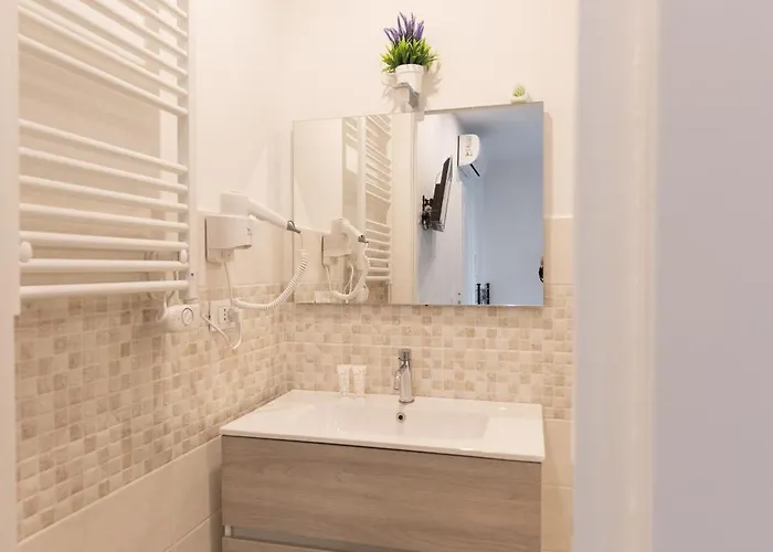 Adam Eric Couette-café La Spezia