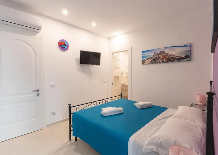 Couette-café Adam Eric