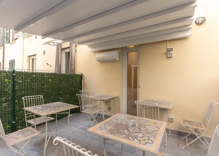 Couette-café Adam Eric 4*