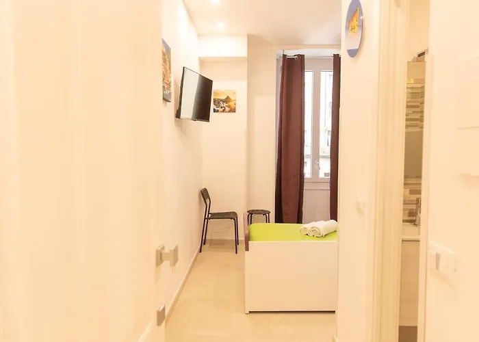 Adam Eric Bed & Breakfast La Spezia